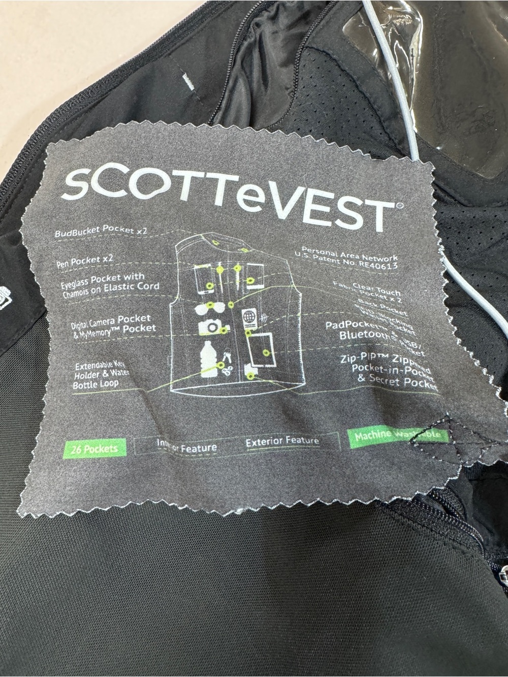 SCOTTeVEST Men's Black Travel Vest - Multiple Secure Pockets - Picture 11 of 13